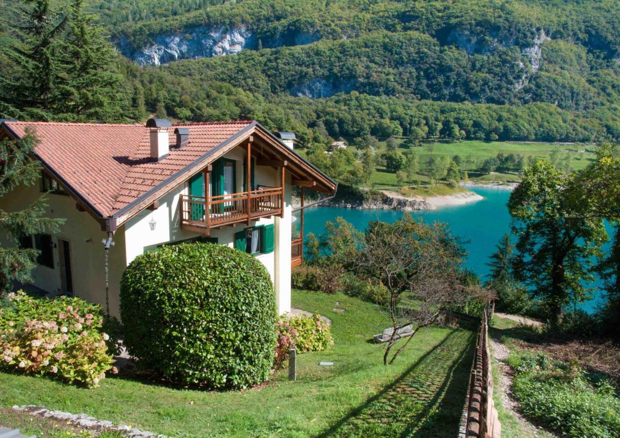 Al Trovante Aparthotel Tenno Buitenkant foto